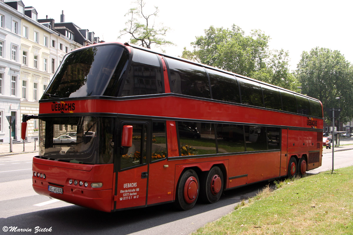 Фото автобуса neoplan