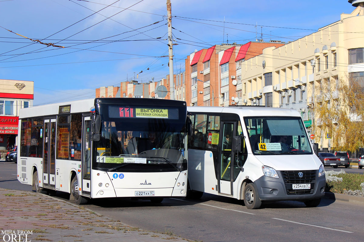 Автобус 57 орел. Орел МАЗ 206. МАЗ-206 автобус Орел. МАЗ Орел. Автобусы МАЗ В Орле.