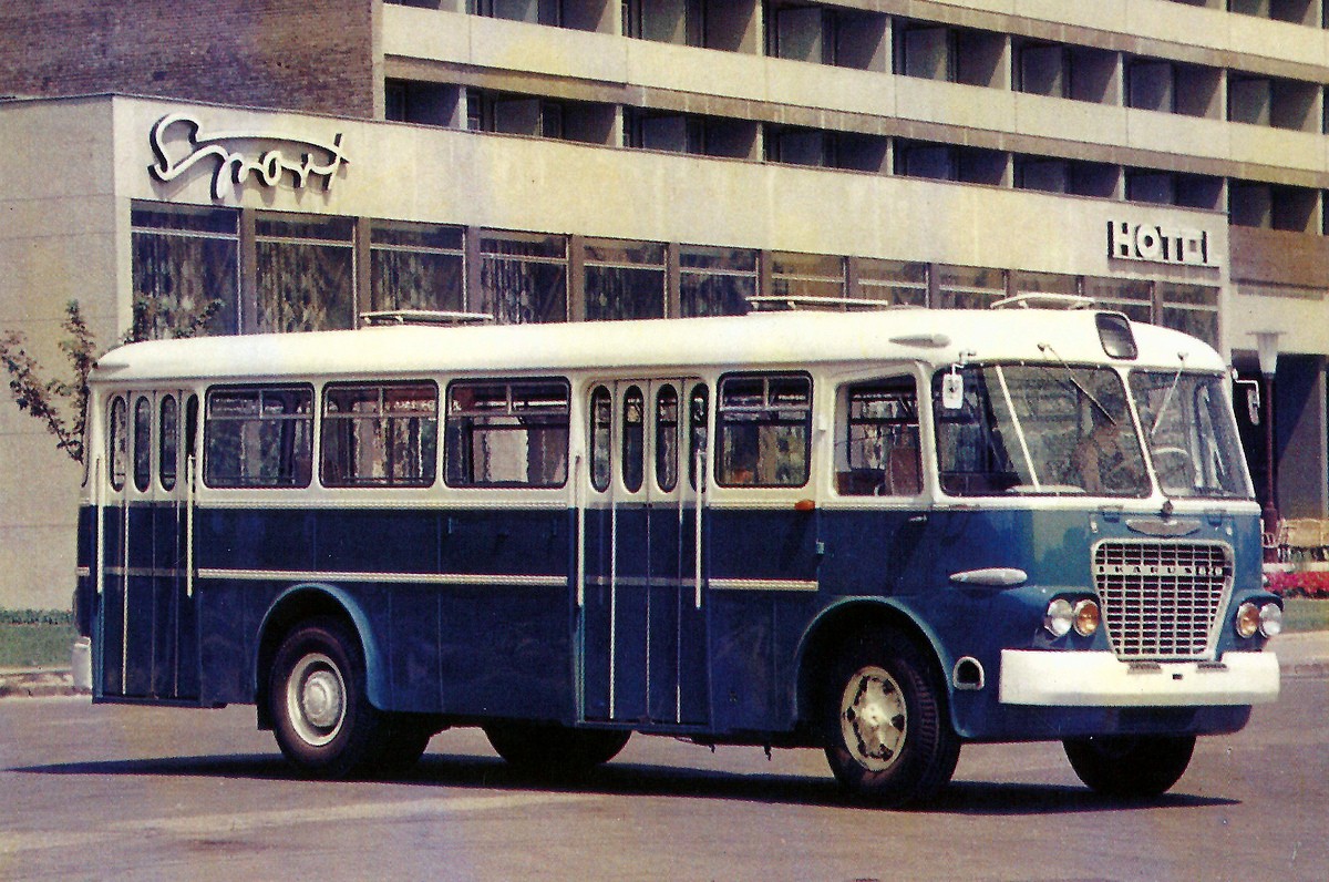 Автобус 1960. Икарус 60. Икарус-622. Икарус 620. Автобусы Икарус в СССР.