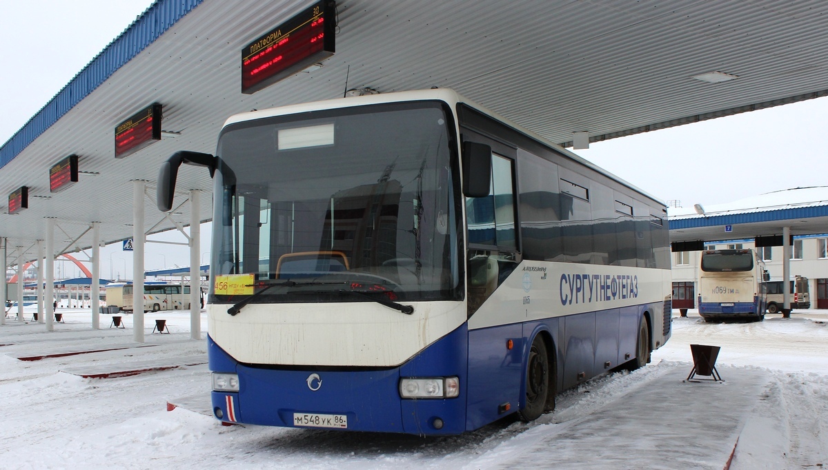 Автовокзал сургут. Автобус Ивеко Сургутнефтегаз. Irisbus Crossway 12m Сургут. Автовокзал Сургутнефтегаз Сургут.