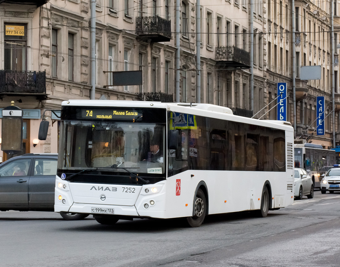 Автобусы в санкт петербурге