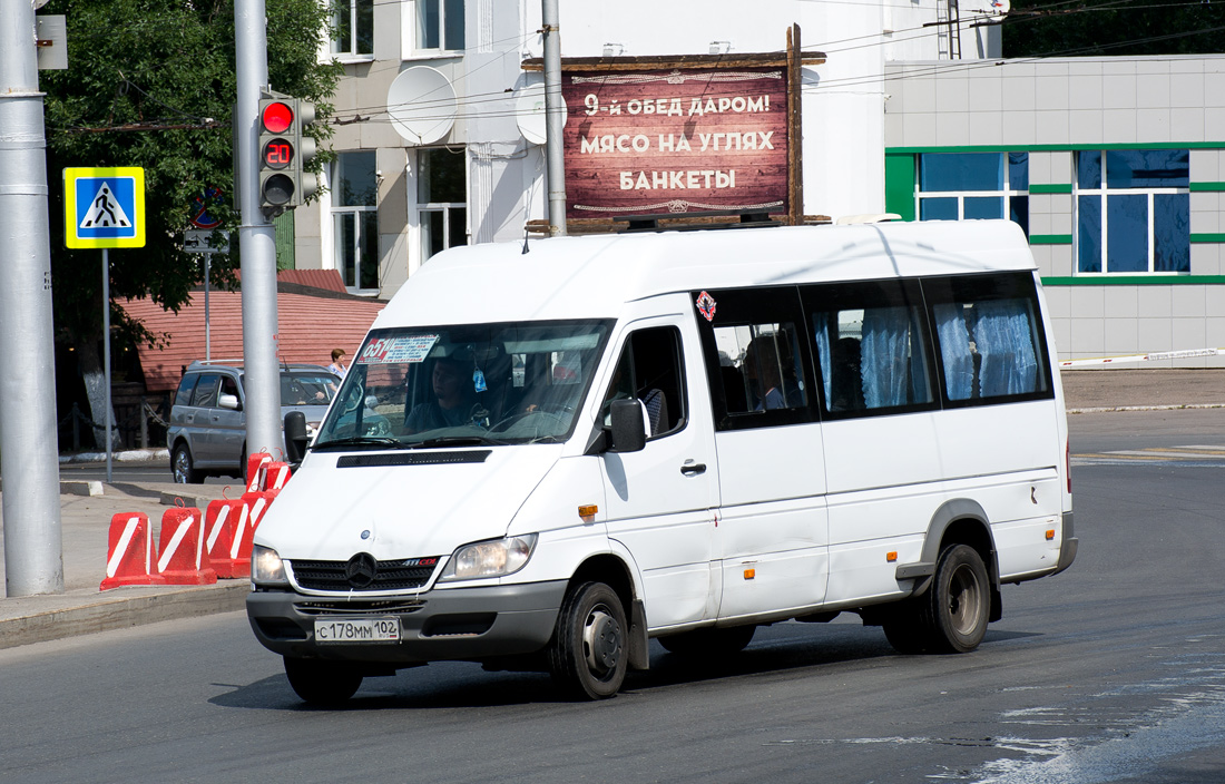 252 маршрут уфа. Mercedes 223201. Маршрут 51 а Уфа. Луидор Уфа Затон.