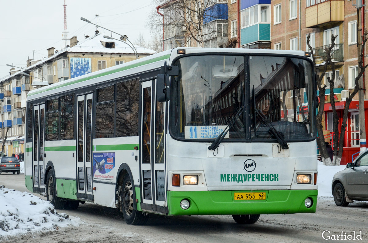 Автобусы междуреченск. Автовокзал Междуреченск. Междуреченский автобус. Автобус Междуреченск Кемерово.