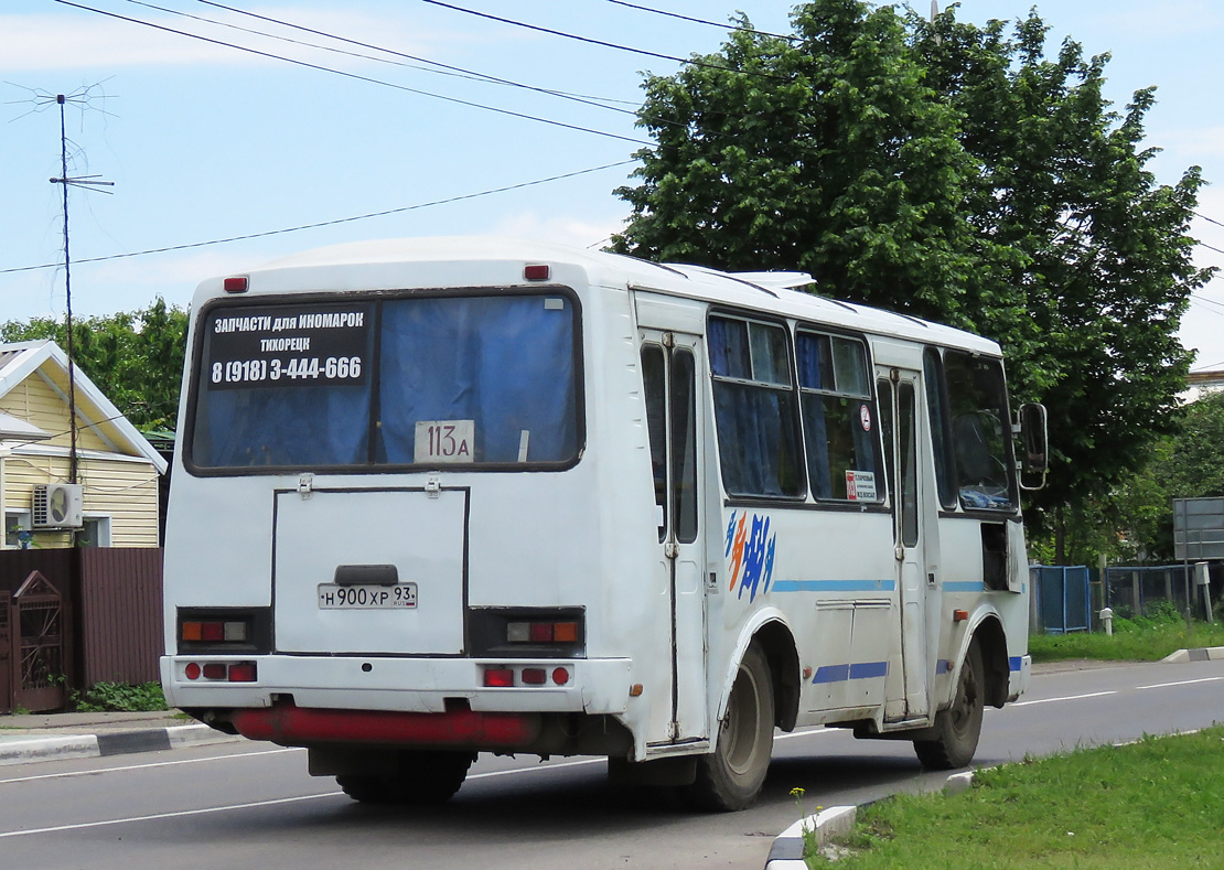 Фабричный автобус. Автобусы Тихорецк 5. Автовокзал Тихорецк. Автобус Тихорецк Краснодар. Тихорецкий автовокзал номер 101 автобуса.