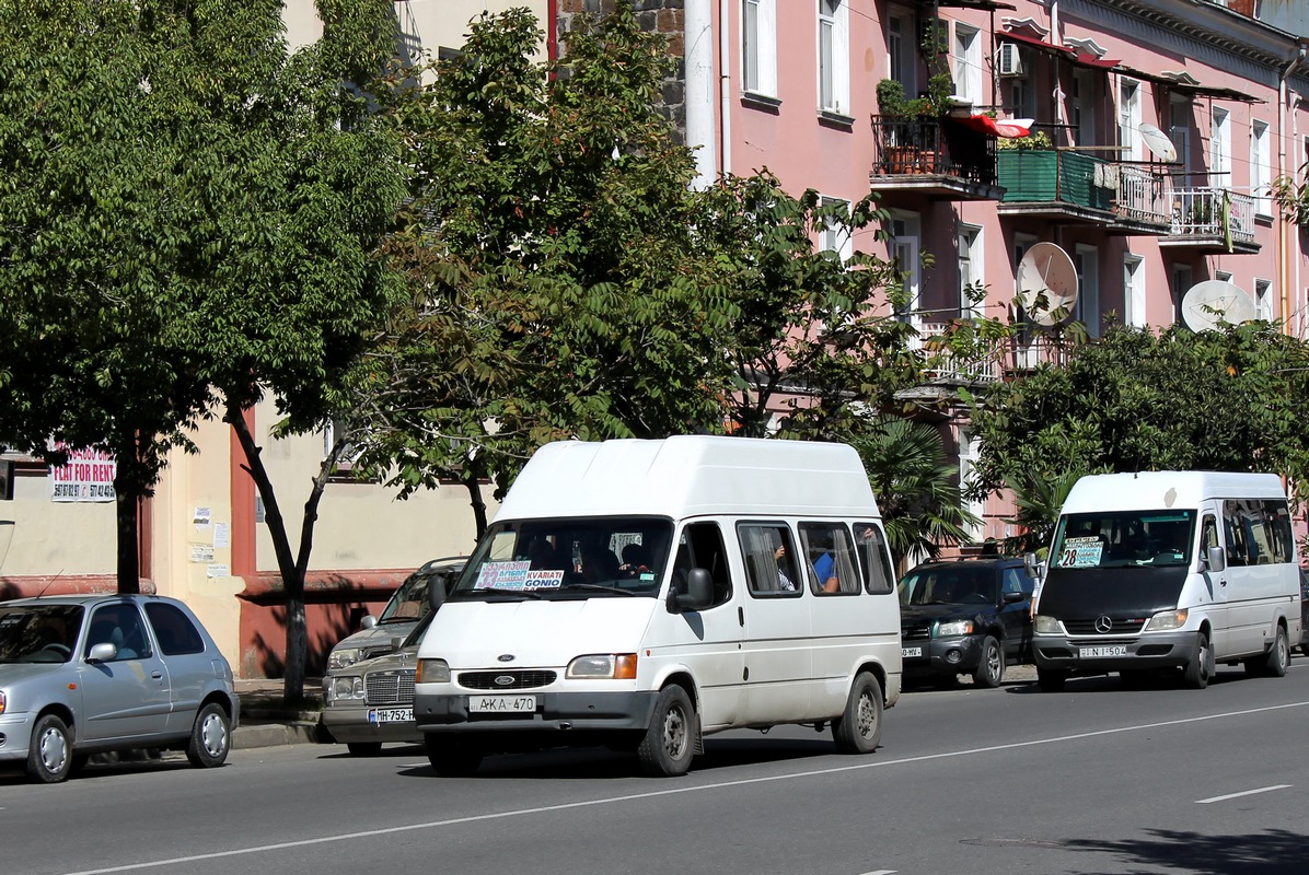 Тур в грузию из минска автобусом. Батуми 2008. 31 Маршрутка Батуми. Грузинские маршрутки. Автобусы в Грузии.