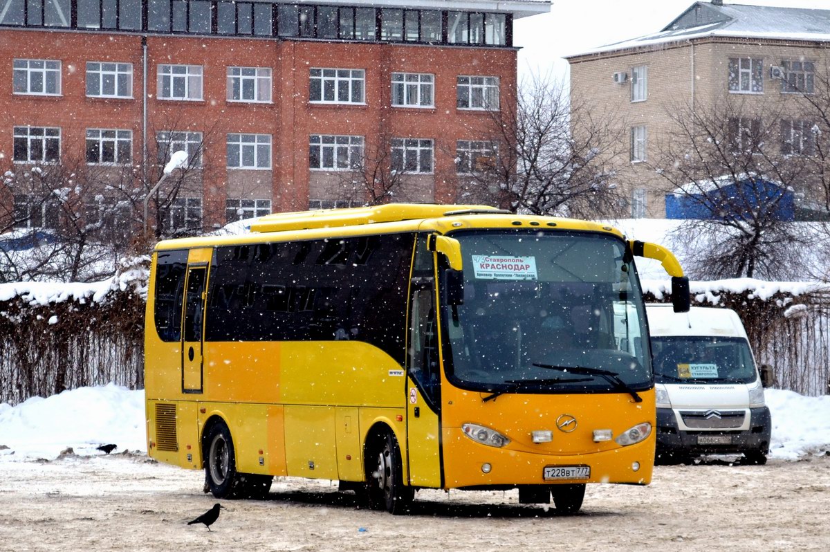 Автобусы клинцы красная гора. Хайгер 6885. Автобус Хайгер 6885. Автобус Higer klq6891ga. ПГУ автобус Хайгер 6885.