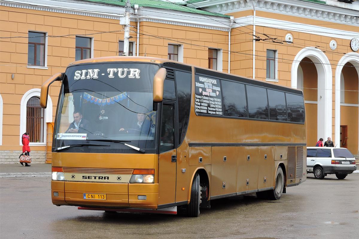 Автостанция тирасполь. Кишинев автостанция. Белгород Кишинев автобус. Кишинёвский автобус. Северный автовокзал Кишинев.