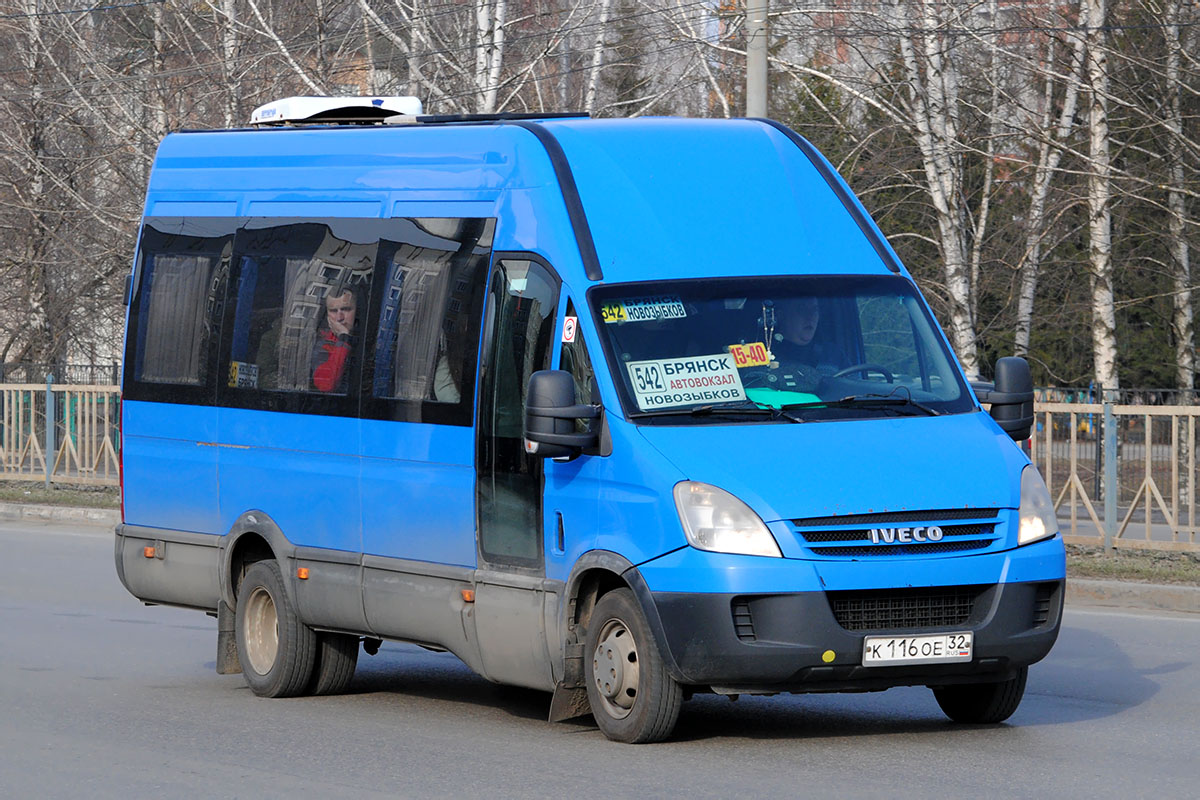 Маршрутное такси брянск. Iveco 45c15. Iveco Daily 45c. Iveco Daily т526ас152. Брянск маршрутки Ивеко.