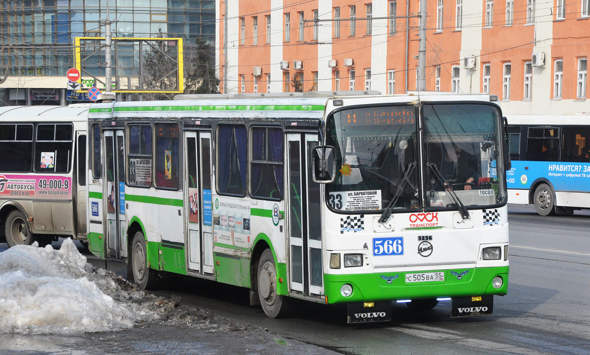 Твой автобус омск 45. ЛИАЗ 5256.45. ЛИАЗ 566. ЛИАЗ 5256 Омск. ЛИАЗ 5256.45 Омск.