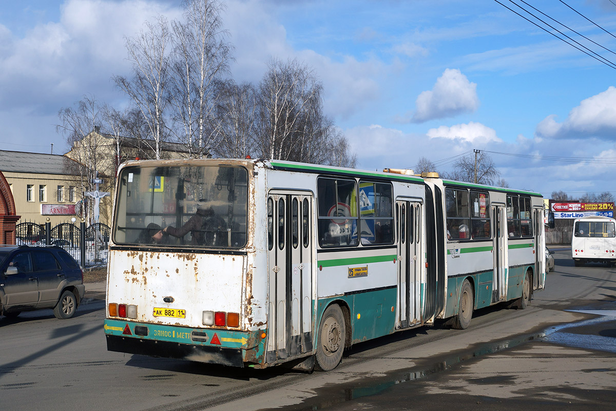 Маршрут 182 автобуса екатеринбург. Автобус 182. Автобусы Коми Фотобус. Автобус 182 светло. Автобус Коми.