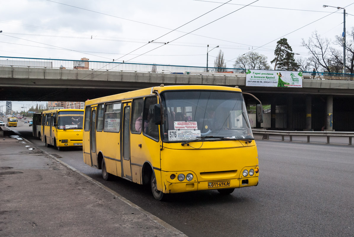 Автобусы в киеве фото