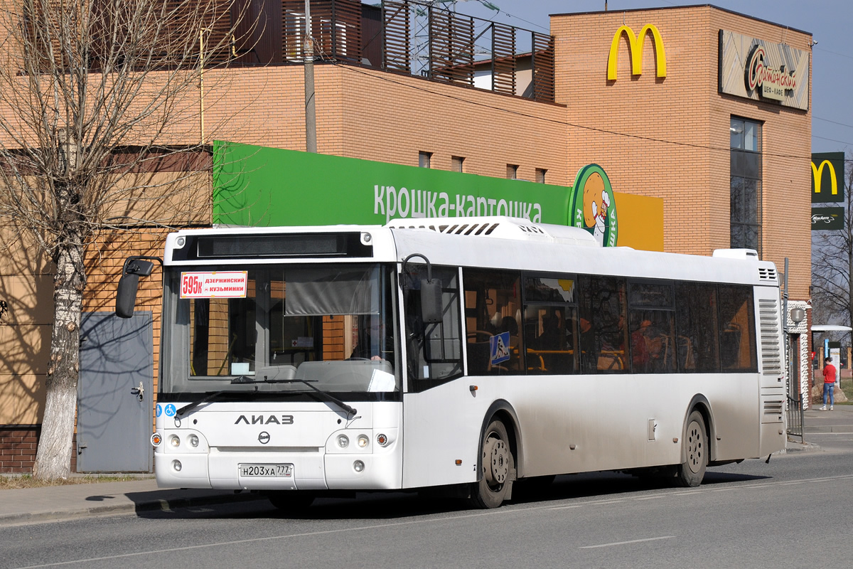 203н. 595к Дзержинский. Автобус 595. Автобус 595 Дзержинский. Остановка 595 автобуса в Кузьминках.