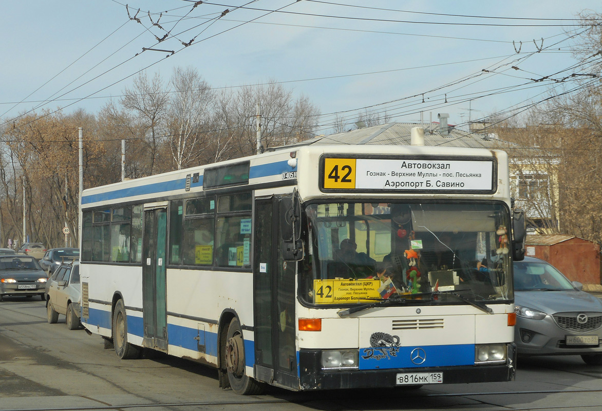 Автовокзал савина. Mercedes-Benz o405 кабина Пермь маршрут 77. 42 Автобус Пермь. Маршрут 42. Мерседес 42 автобус.