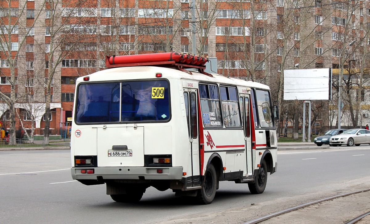 309 автобус нара. ПАЗ 32051 Томск. Автобус 309 Томск Мельниково. ПАЗ 32051 Томск улица Пушкина. Автобус Томск Мельниково Томск.