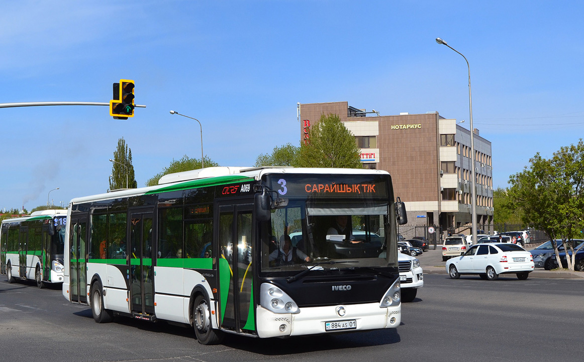 Проезд автобусом астана. Автобус Ивеко Астана. Iveco Urbanway. Автобус Ирисбус Астана. Irisbus citelis #943.