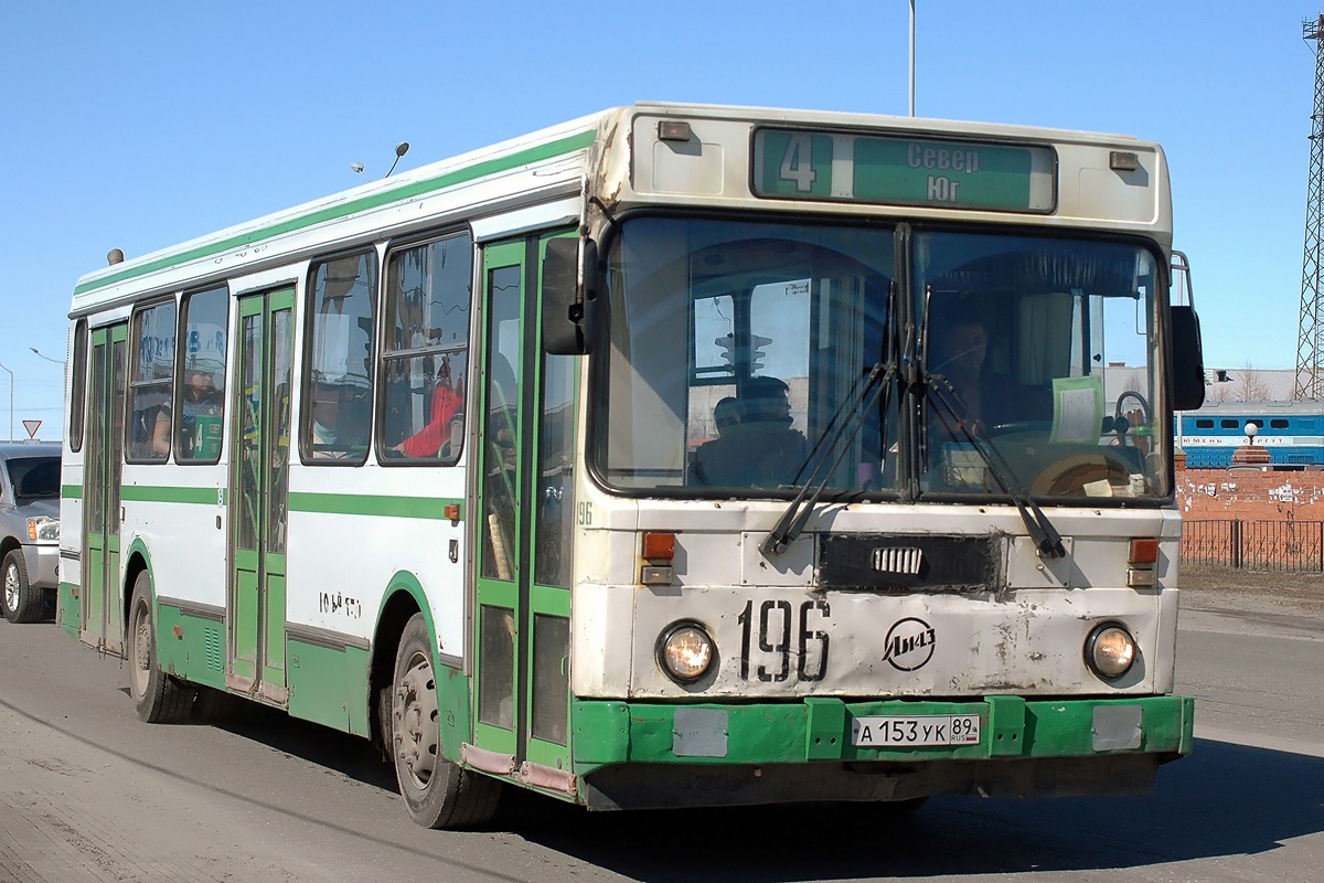 196 автобус остановки. ЛИАЗ 5256 Мурманск. ЛИАЗ Глазов. Автобус новый Уренгой. Воркута ЛИАЗ.