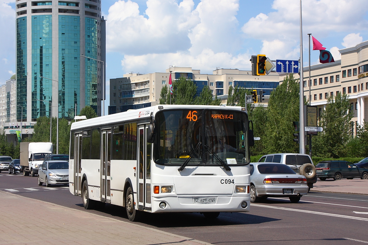 53 автобус астана. ЛИАЗ 5293.53. ЛИАЗ-5293 автобус. ЛИАЗ 5293.53 Тюмень. ЛИАЗ 5293.53 Фотобус.