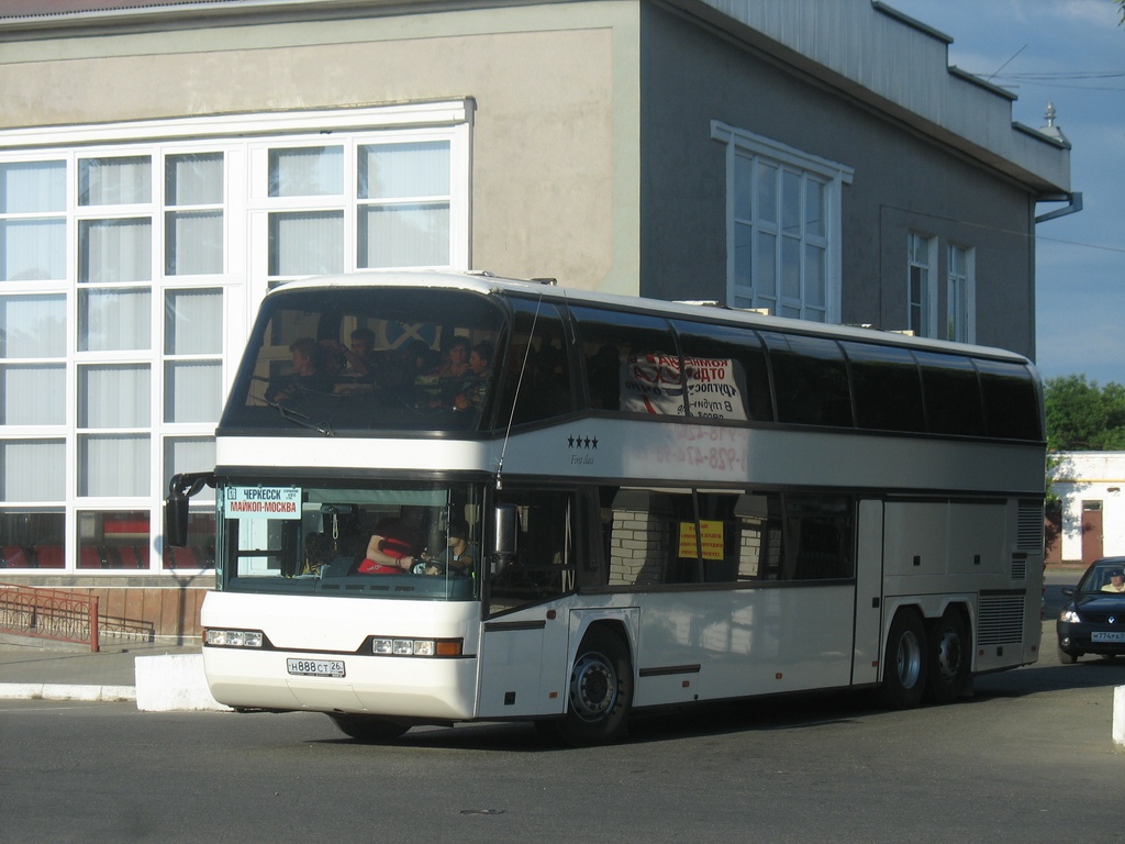 Автобус на черкесск сегодня. Neoplan n122. Неоплан н122. Neoplan 122 Ставрополь. Neoplan 116 Черкесск.