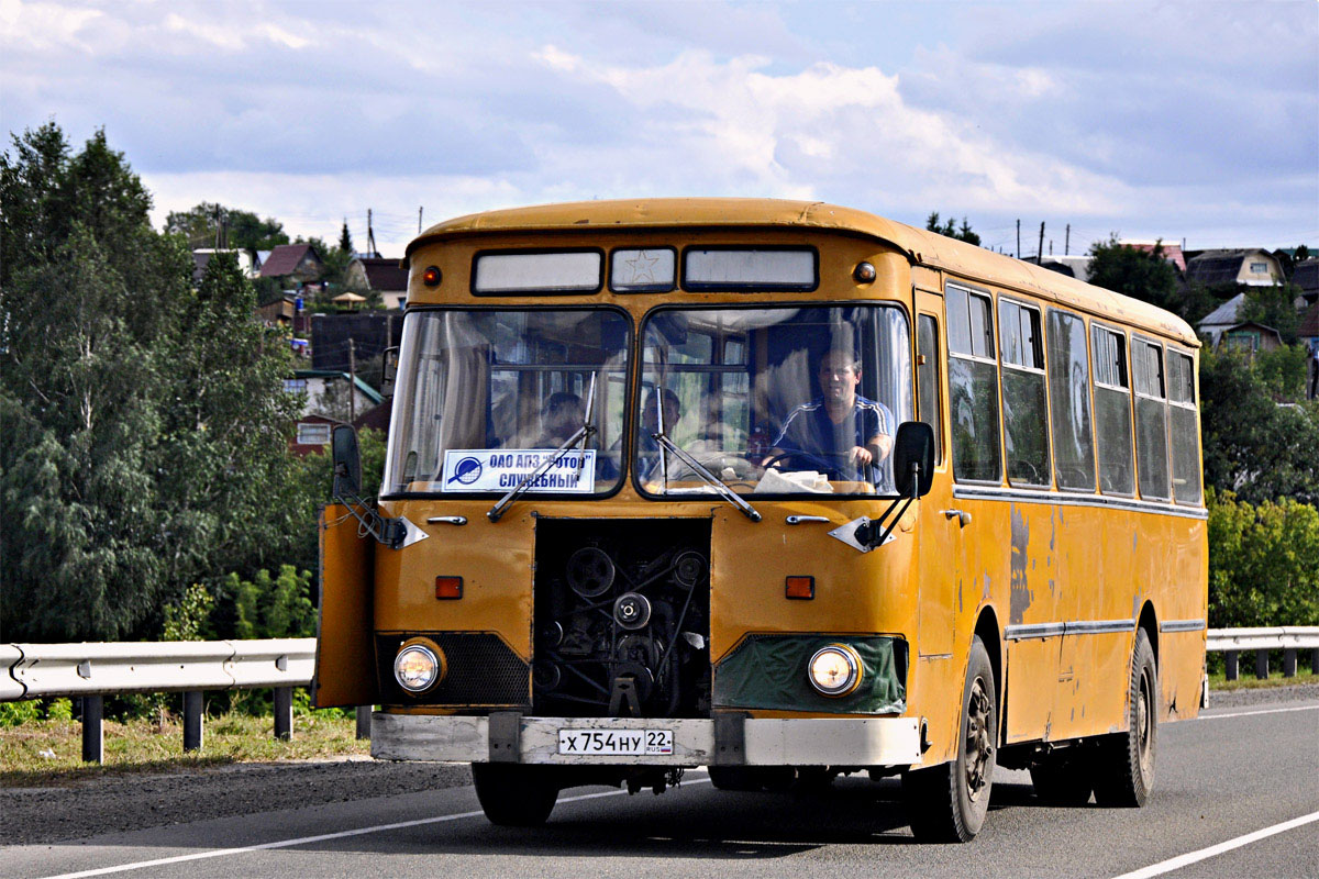 Лиаз старого образца автобус