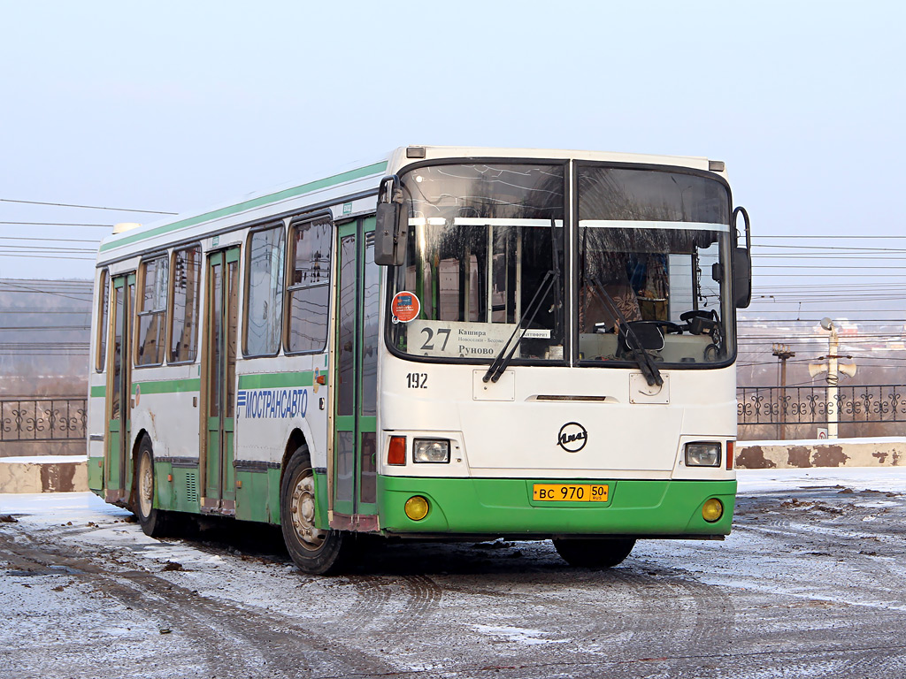 Автобусы кашира москва сегодня. Автобус Кашира. 192 Автобус. Автобус Кашира Озеры. Руново Кашира автобус.