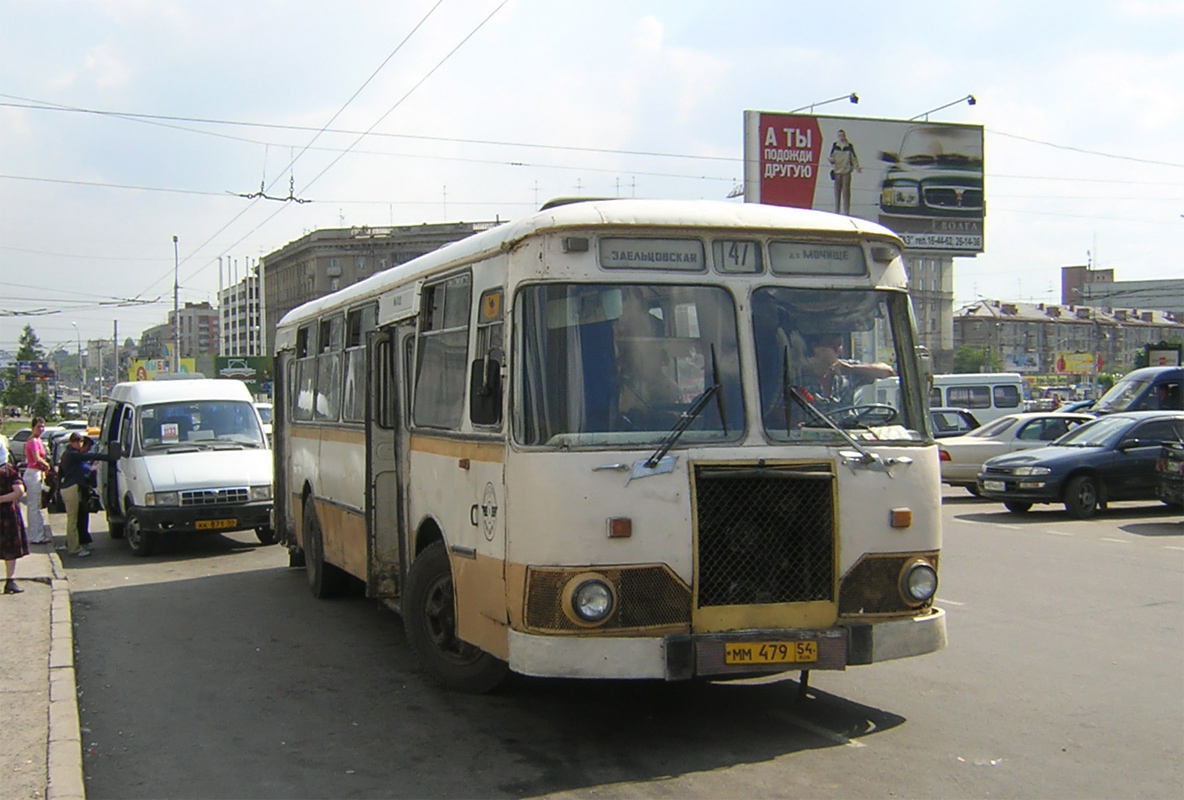 54 автобус новосибирск. Автобус 2004. Новосибирский автобус 2004.