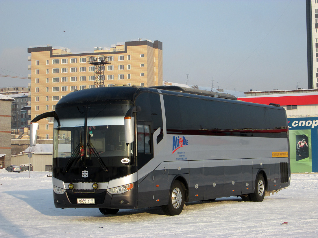 Автобус зонг тонг туристический фото