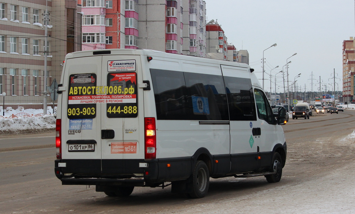 Маршрутка нефтеюганск. Iveco 50c15vh Daily. Автобус Нефтеюганск Сургут. Маршрутка Нефтеюганск Сургут.