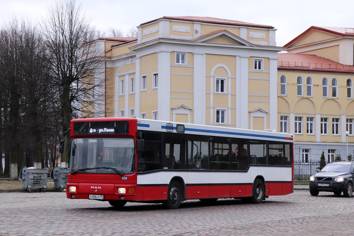 18 автобус калининград. 601э автобус Калининград. 601э Калининград Советск. Автобус 601э Калининград Советск.