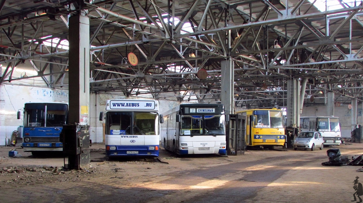 Автобус парк победы лесной. Самарский Автобусный парк. Автобусный парк Калининград. Саратовский Автобусный парк. Автобусный парк Пермь.