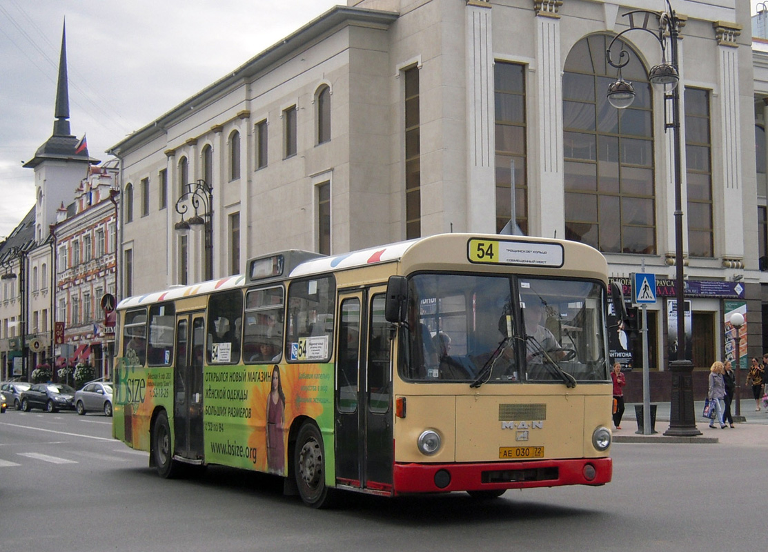 Общественный транспорт тюмень. Man sl200. Автобусы man sl200 с гармошкой. Тюменская область man sl200. Тюменская область man sl200 ае 247 72.