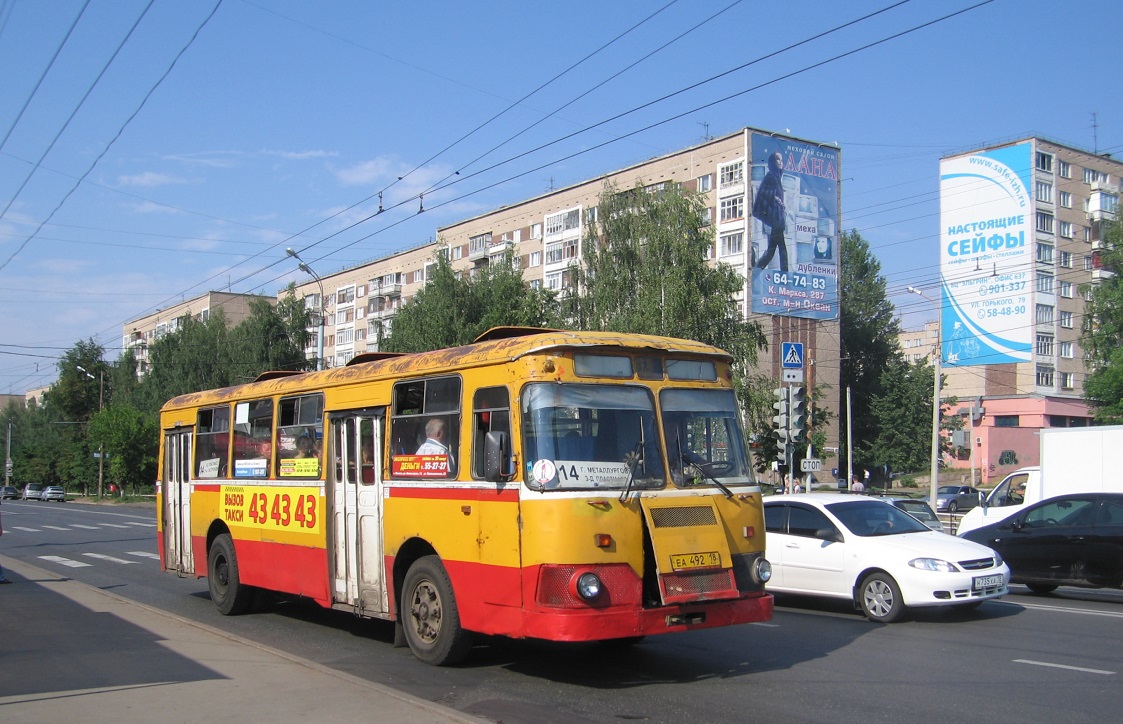 Автобус ижевск в реальном времени. 24 Маршрут Ижевск ЛИАЗ 677. 8 Автобус Ижевск. Автобус 22 Ижевск. 29 Автобус Ижевск.