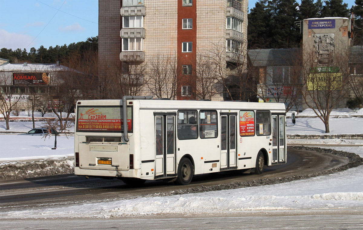 Автобусы города железногорска автобус. Неман автобус Железногорск. Неман 5201 салон. КРАСГОРТРАНС.