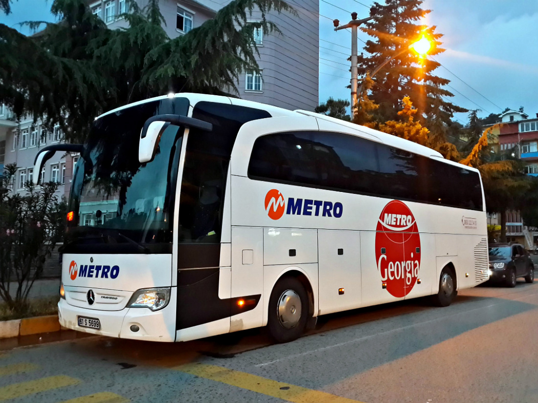 Мерседес Бенц 580 Travego