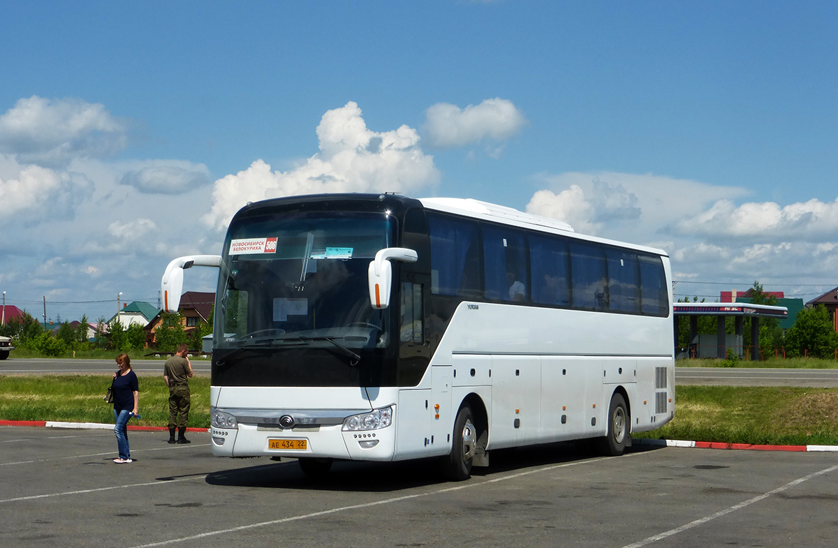 Автобус новосибирск бийск. Автобус Ютонг zk6122h9. Автобус Новосибирск Белокуриха. Yutong Белокуриха. Автовокзал Новосибирск Белокуриха.