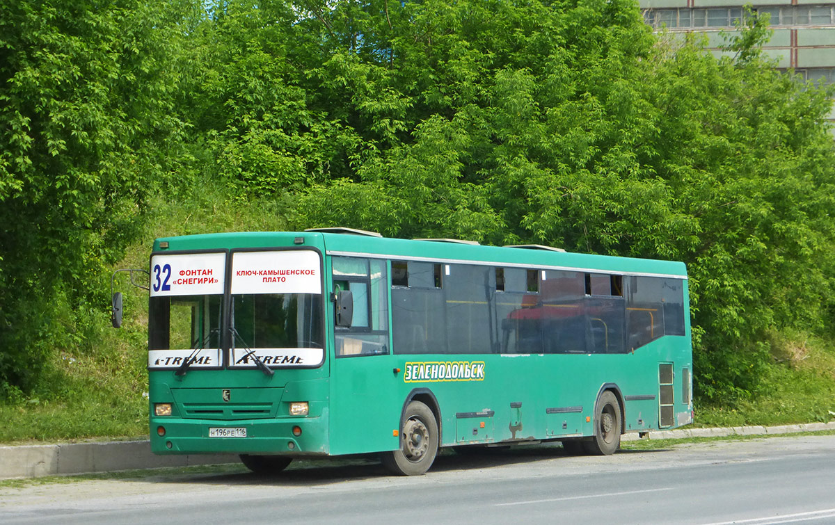 Остановки автобуса зеленодольск казань. Автобус 104 Казань Зеленодольск. Автобус 402 Васильево Зеленодольск НЕФАЗ. НЕФАЗ 20-32 Зеленодольск. Автобус Зеленодольск Казань.