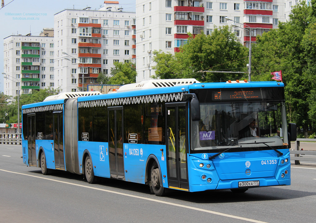 Новогиреево перово автобус. Автобус 676. Автобус 676 СПБ. Автобус Перово Таганская.