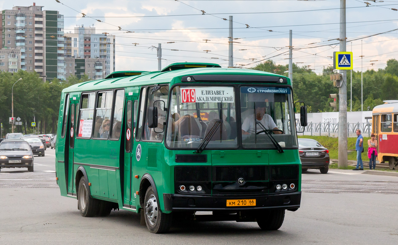 56 автобус екатеринбург. Автобусы ПАЗ 4234 зеленые. ПАЗ 4234 зеленый. ПАЗ 4234 05 зеленый. ПАЗ 4234 Рестайлинг зеленый.