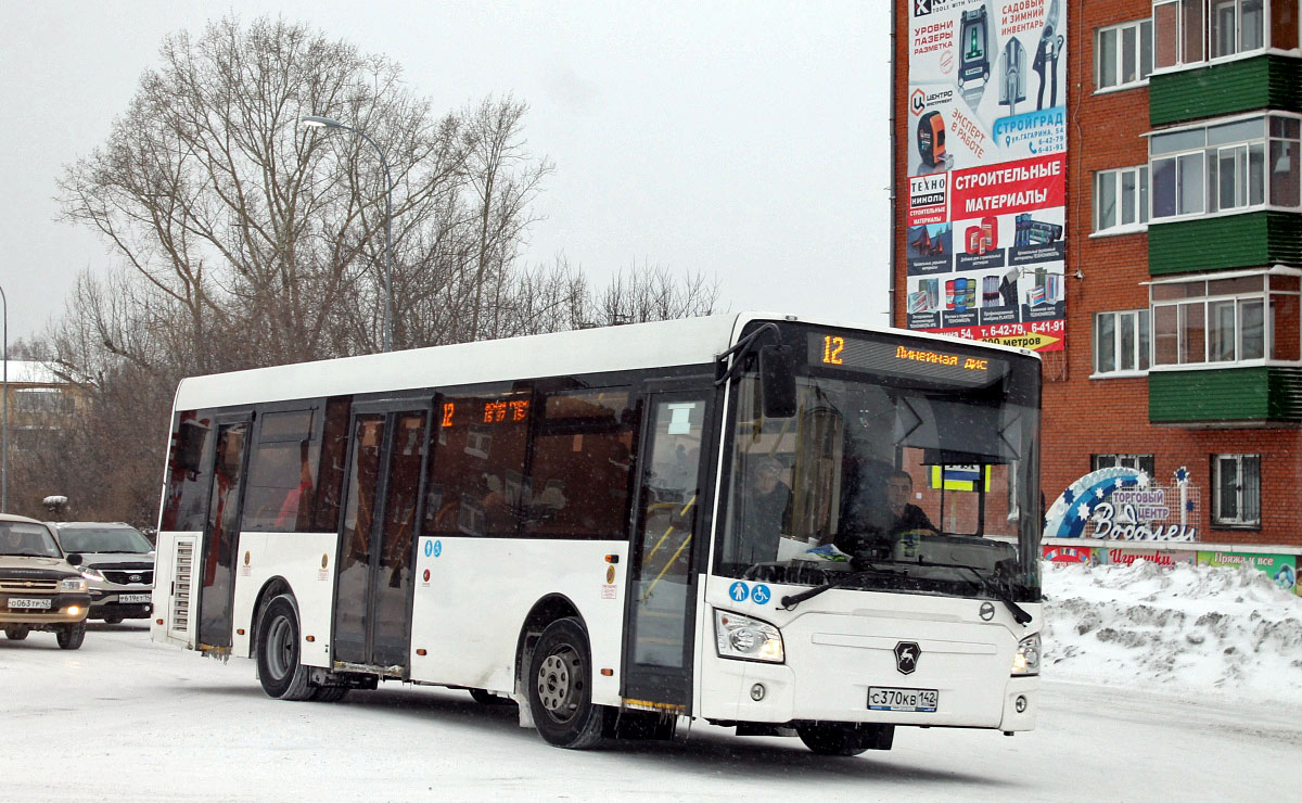 Автобусы анжеро судженск 12. Автобусы Анжеро-Судженск. Автобус ЛИАЗ Анжеро-Судженск. Анжеро-Судженск ГПАТП. Автобусы Анжеро-Судженск Кузбасс.