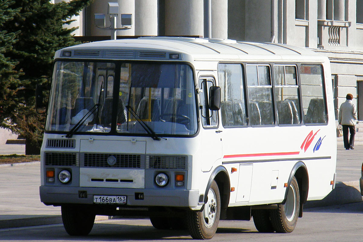 Автобус паз фото. Автобус ПАЗ 32054. ПАЗ 32054 старый. ПАЗ-5220. ПАЗ 3208, ПАЗ 32054.