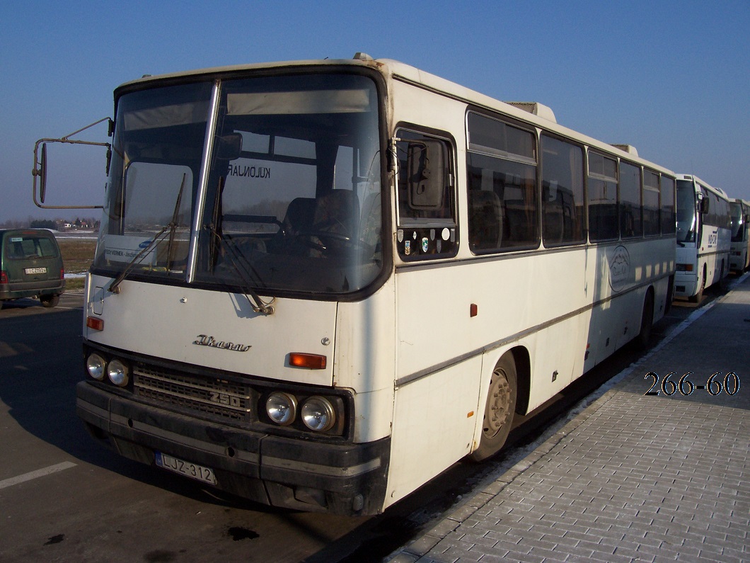 Ikarus 250 автодом