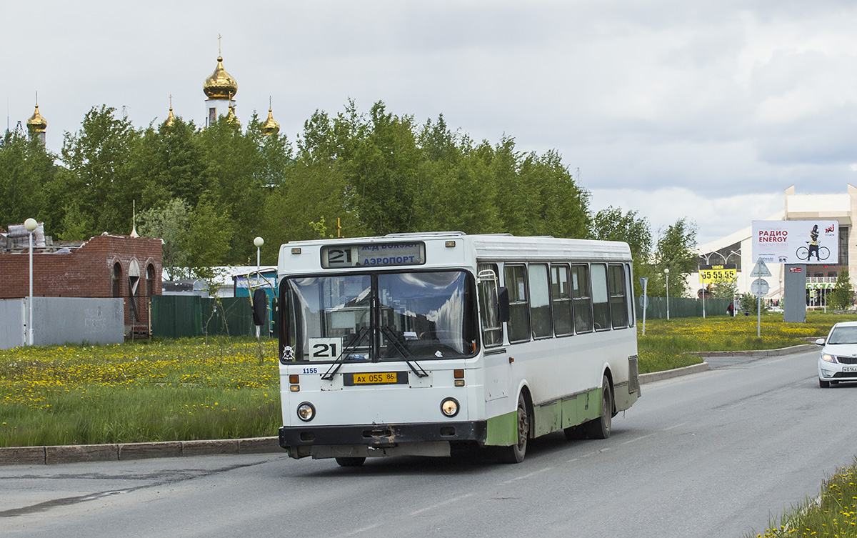 Автовокзал нижневартовск. Нижневартовск автобус ЛИАЗ. ЛИАЗ 5256.00 В Сургуте. Автобус 21 Нижневартовск. Северная 55 Нижневартовск автобус.