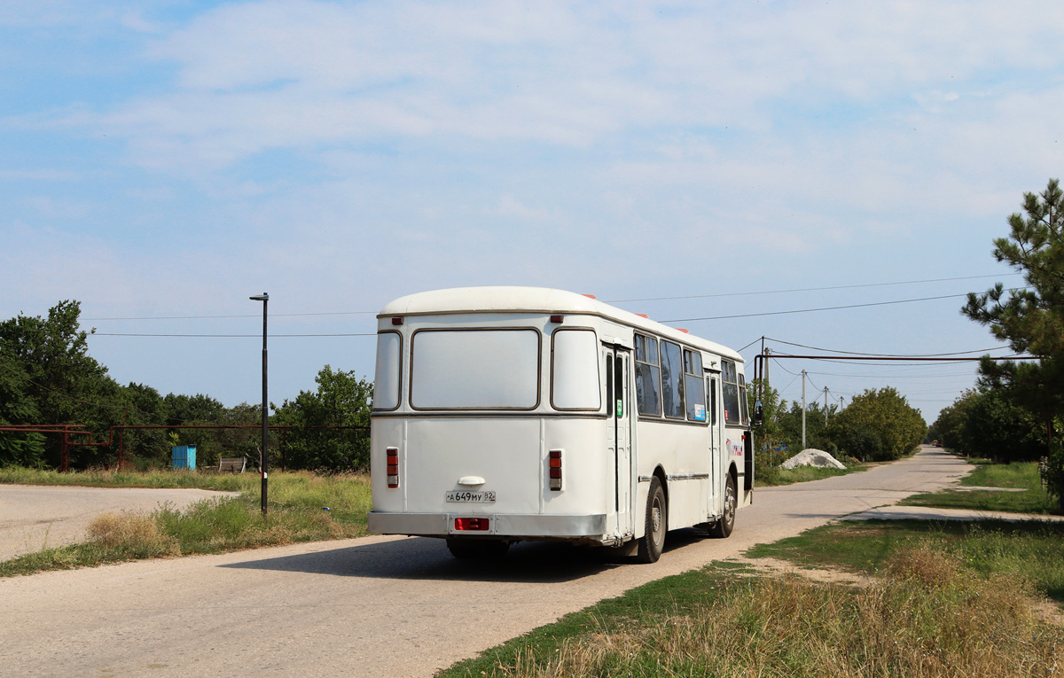 Автобусы старый крым. ЛИАЗ 677 В Крыму. Красноперекопск Ишунь. Ишунь Симферополь.