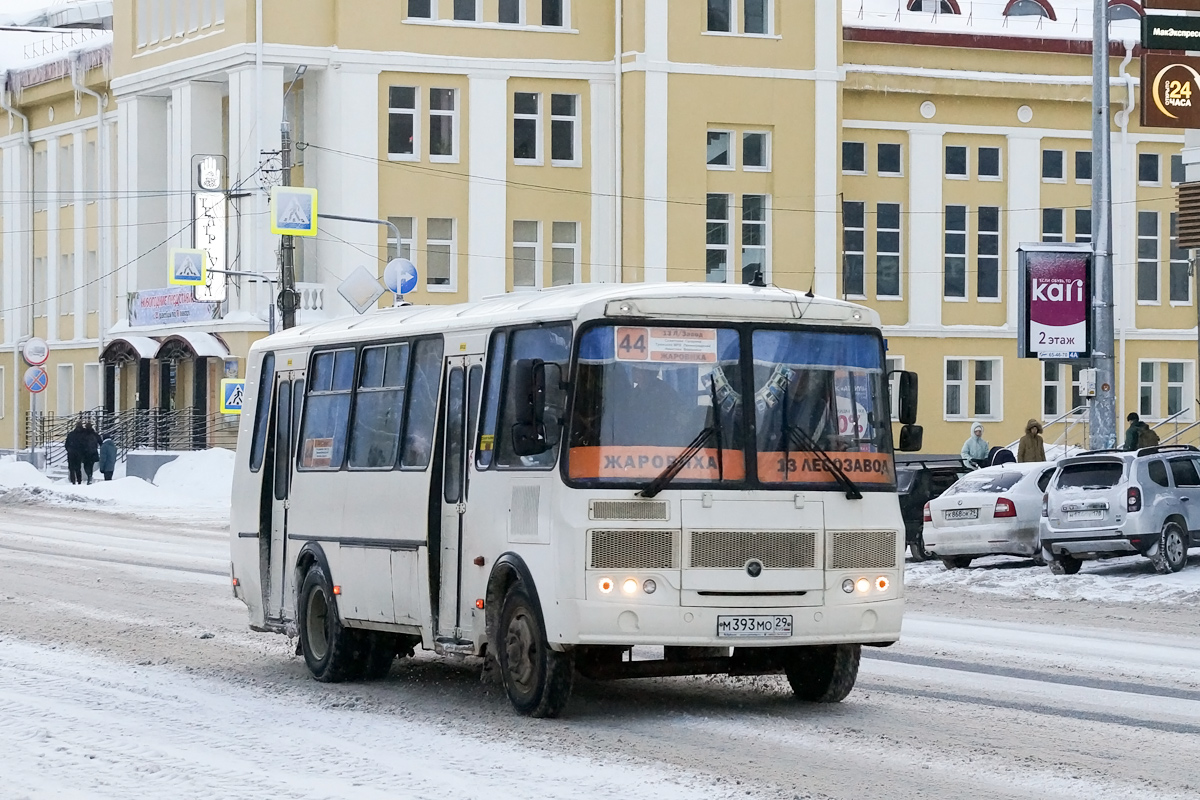 Архангельский автобус. ПАЗ 4234 Архангельск 104 маршрут. ПАЗ 4234 44 маршрут. 44 Маршрут Архангельск. Архангельск автобус 104 ПАЗ.