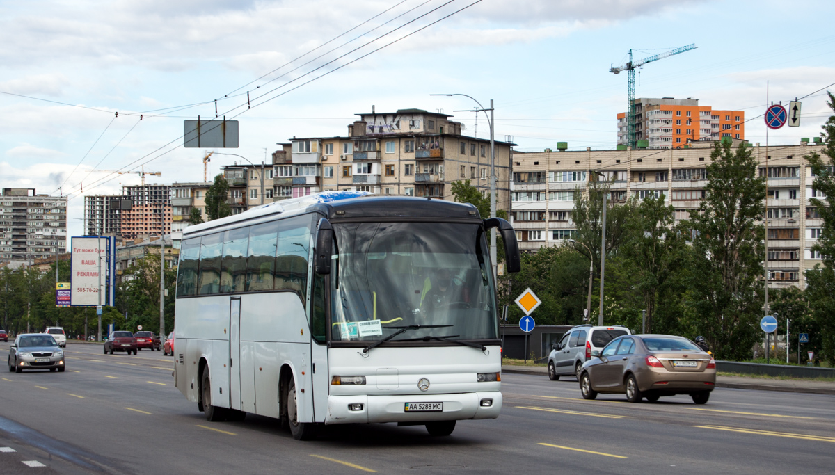 Kyiv, Noge Touring Star 3.70/12 # AA 5288 MC