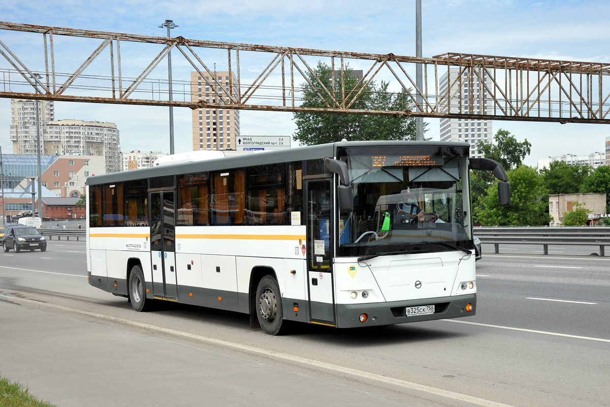 327 автобус остановки. ЛИАЗ 5250. ЛИАЗ 5250 салон. Автобус 327 Котельники. ЛИАЗ 5250 Омск.