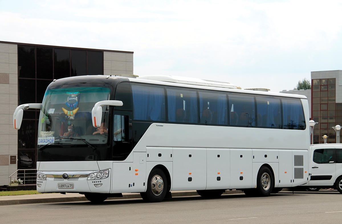 Фото yutong zk6122h9