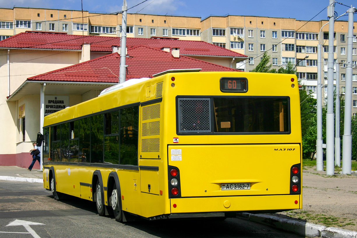 Маз 107 485