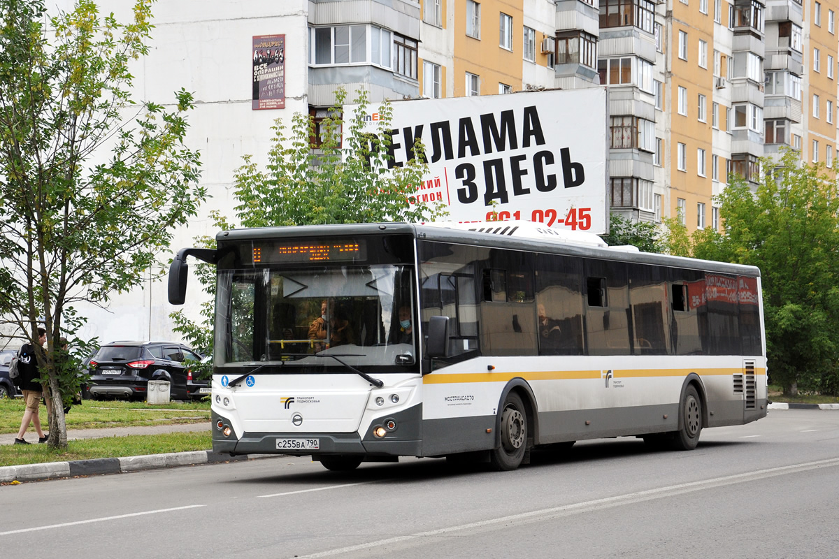 1002 автобус расписание. Автобус 1002. Автобус маршрут 1002. Автобус 1002 Саларьево. Маршрут 1002 автобуса Москва.