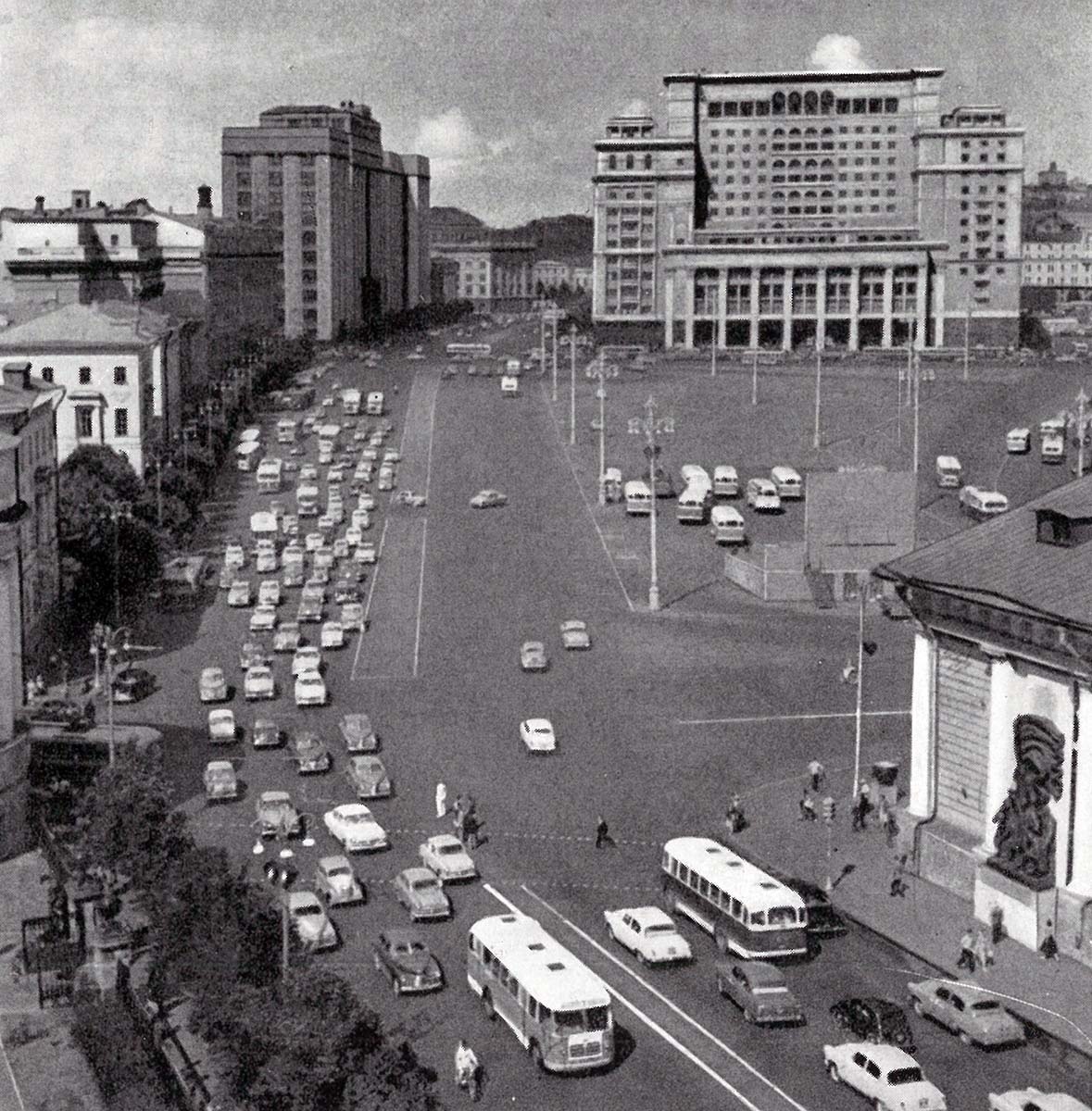Манежная улица 1960