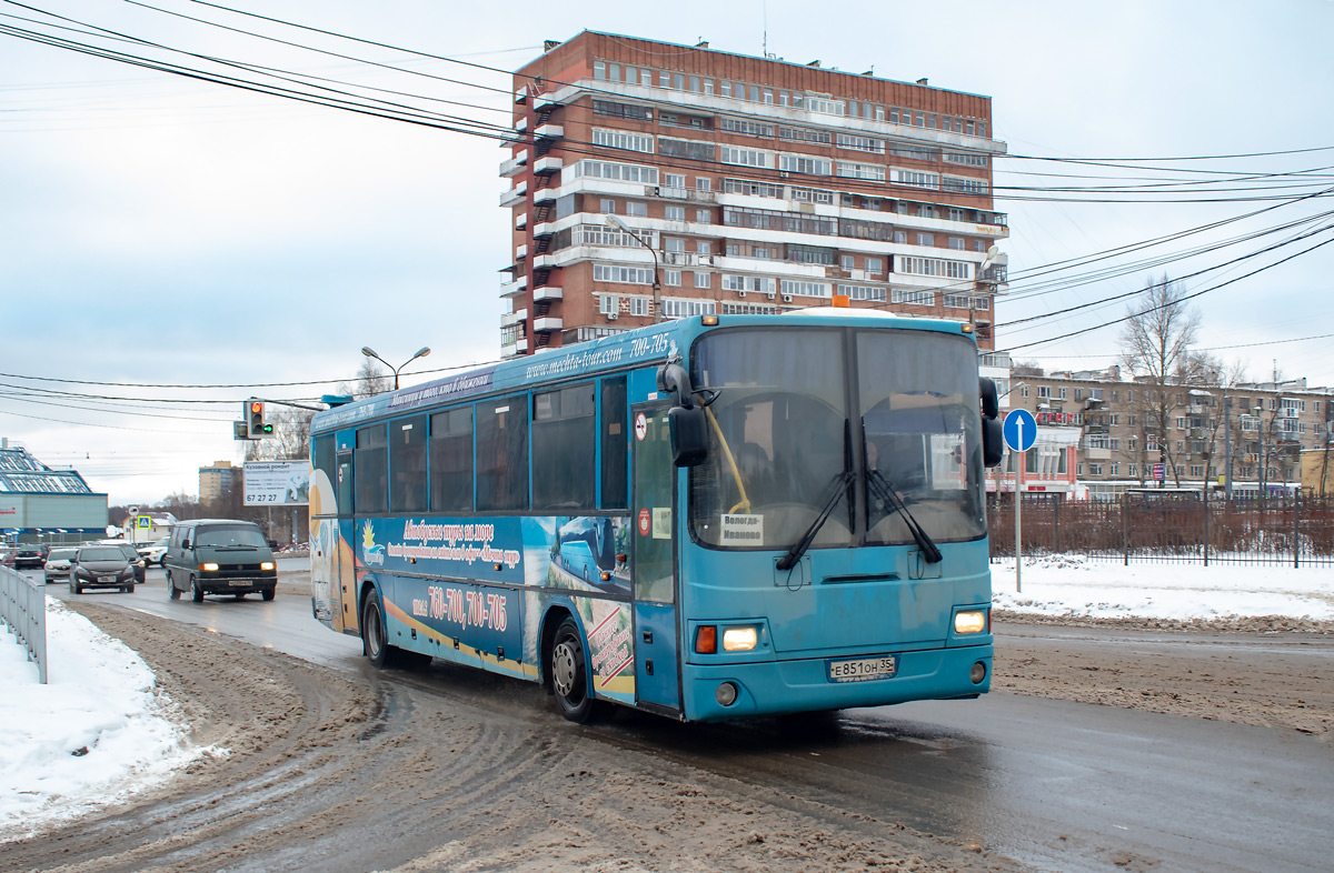 Вологда иваново. ЛИАЗ 5256 водитель. ЛИАЗ 5256 Камышин. Маршрут 563. Березовский ЛИАЗ 5256.